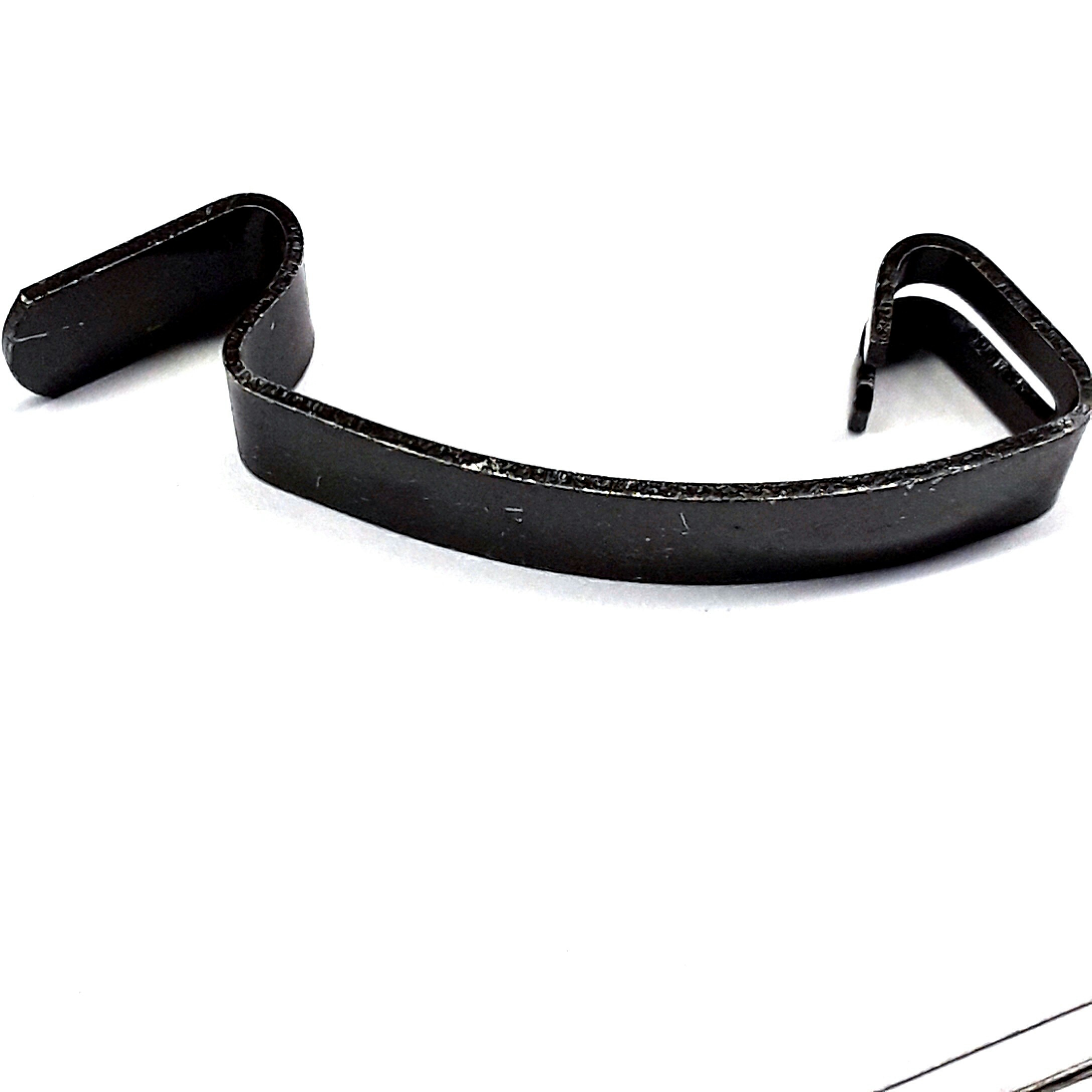 volvo-xc90-air-filter-housing-lid-clip-5cyl-ch-9470168-boston